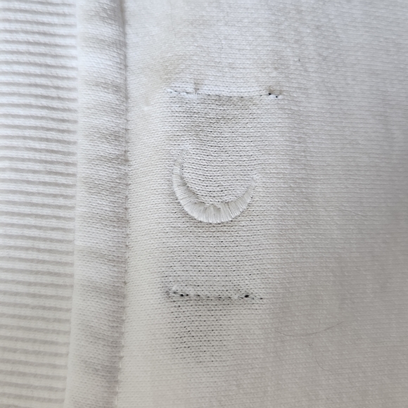 Brand New Condition White Zyia Sweatshirt - Picture 3 of 5